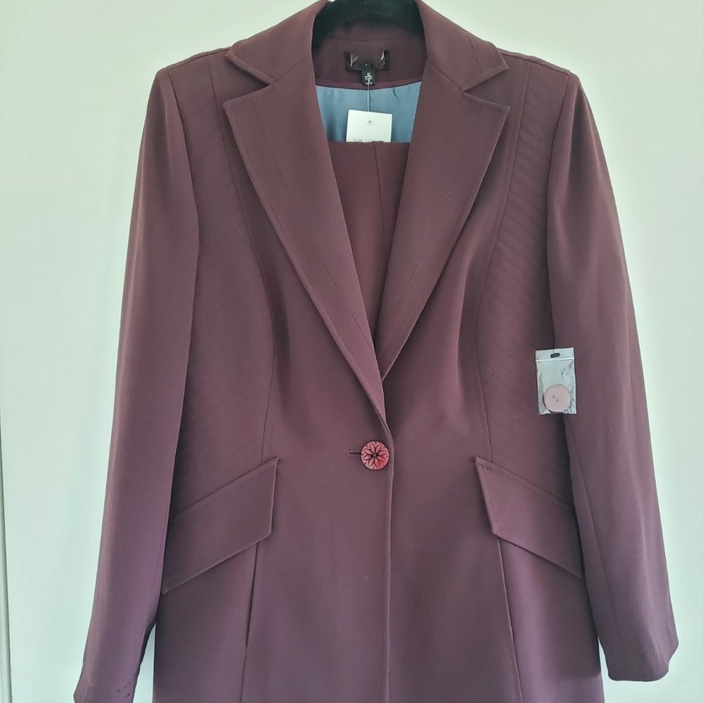 Burgundy New Vintage Designer's Wool Suit, 6 - Picture 4 of 12